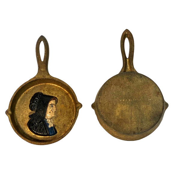 Vintage Miniature Cast Iron Amish Silhouette Skillets - USA Made - A281 - Picture 6 of 10